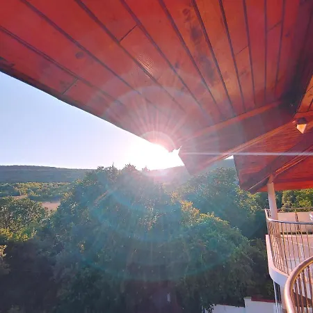 Metatron U Doma Balčik