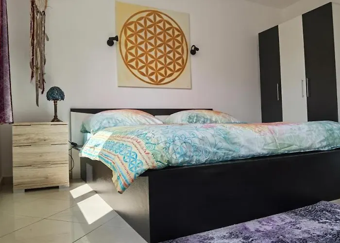 דירה Metatron U Doma