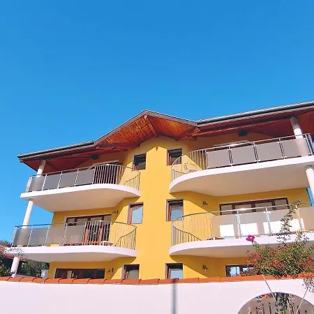 Metatron U Doma Apartment *